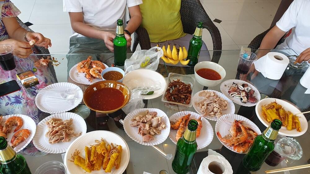 Fish And Summer House Patong Εξωτερικό φωτογραφία
