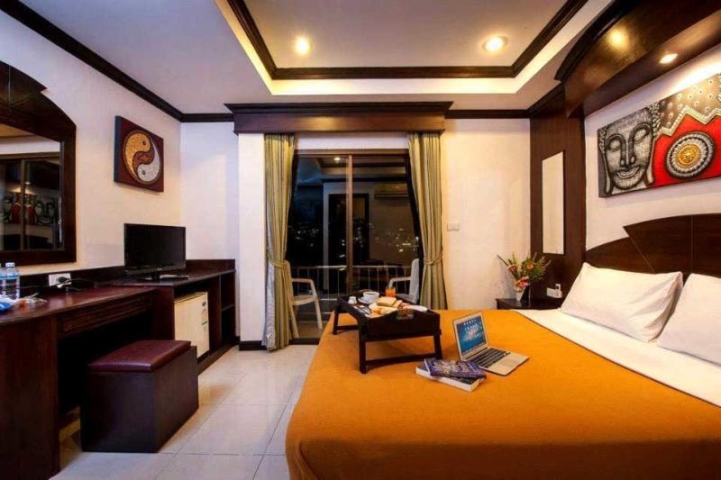 Fish And Summer House Patong Εξωτερικό φωτογραφία